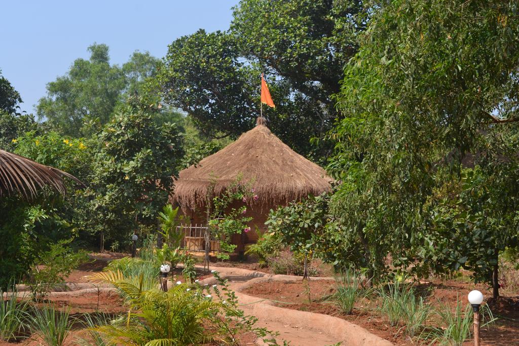 Hotel Banyan Tree Yoga à Mandrem Extérieur photo