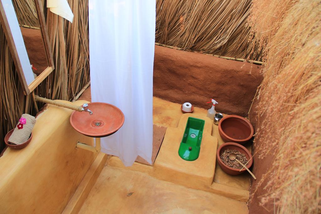 Hotel Banyan Tree Yoga à Mandrem Extérieur photo